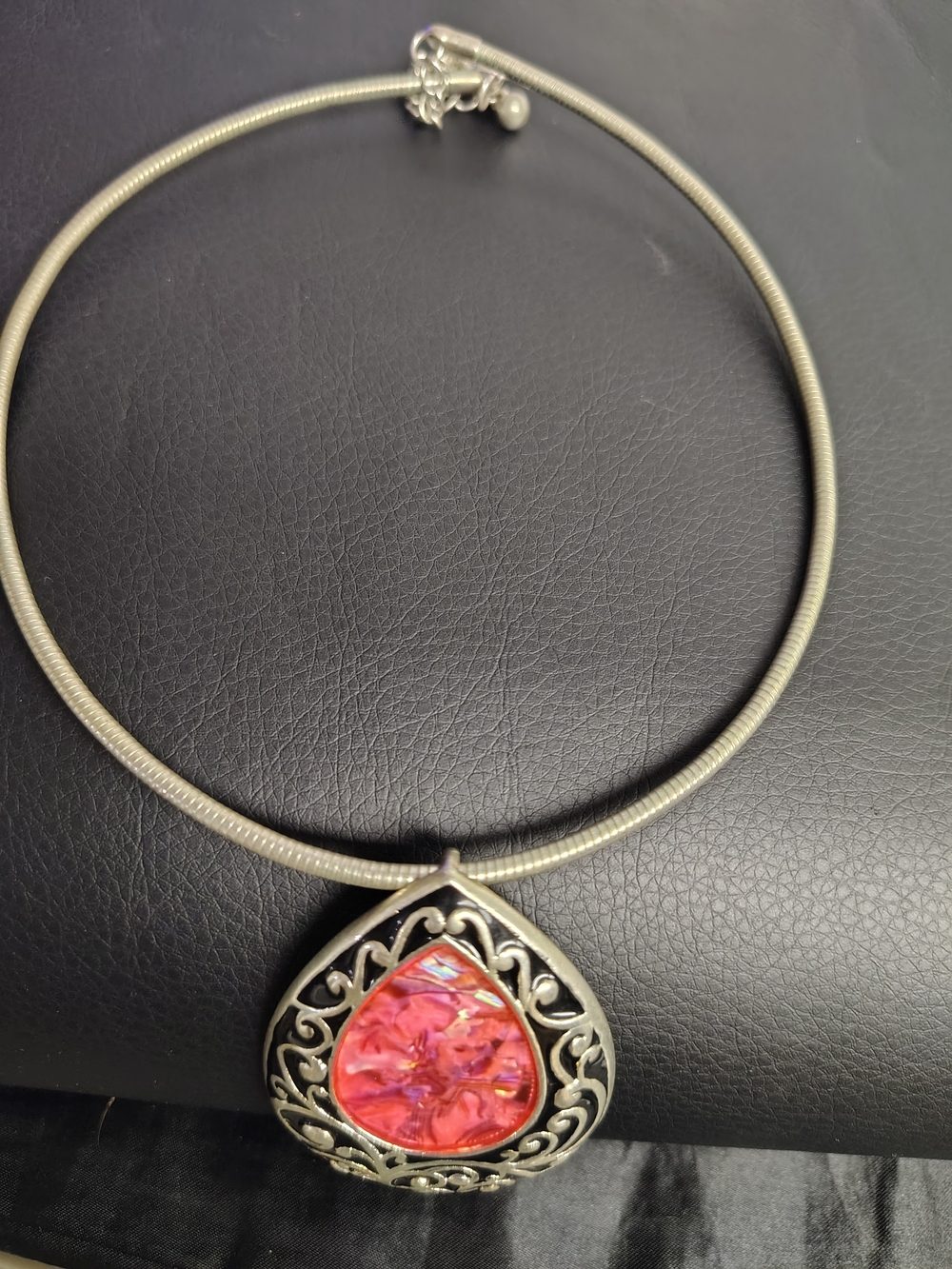 Silver Teardrop Necklace with Pink Abalone Inlay - Picture 3 of 3